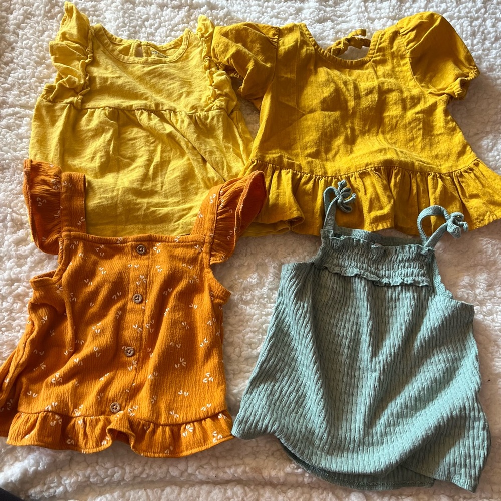 Baby Girls Bundle - Picture 3 of 6